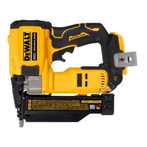 DEWALT DCN623B cordless nailer — DEWALT DCN623B clavadora inalámbrica